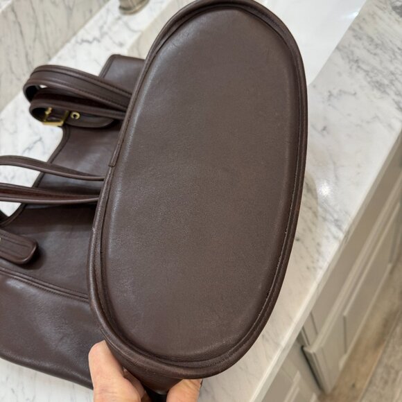 Vintage COACH Legacy Large Shopper in Pristine Condition - Picture 7 of 17